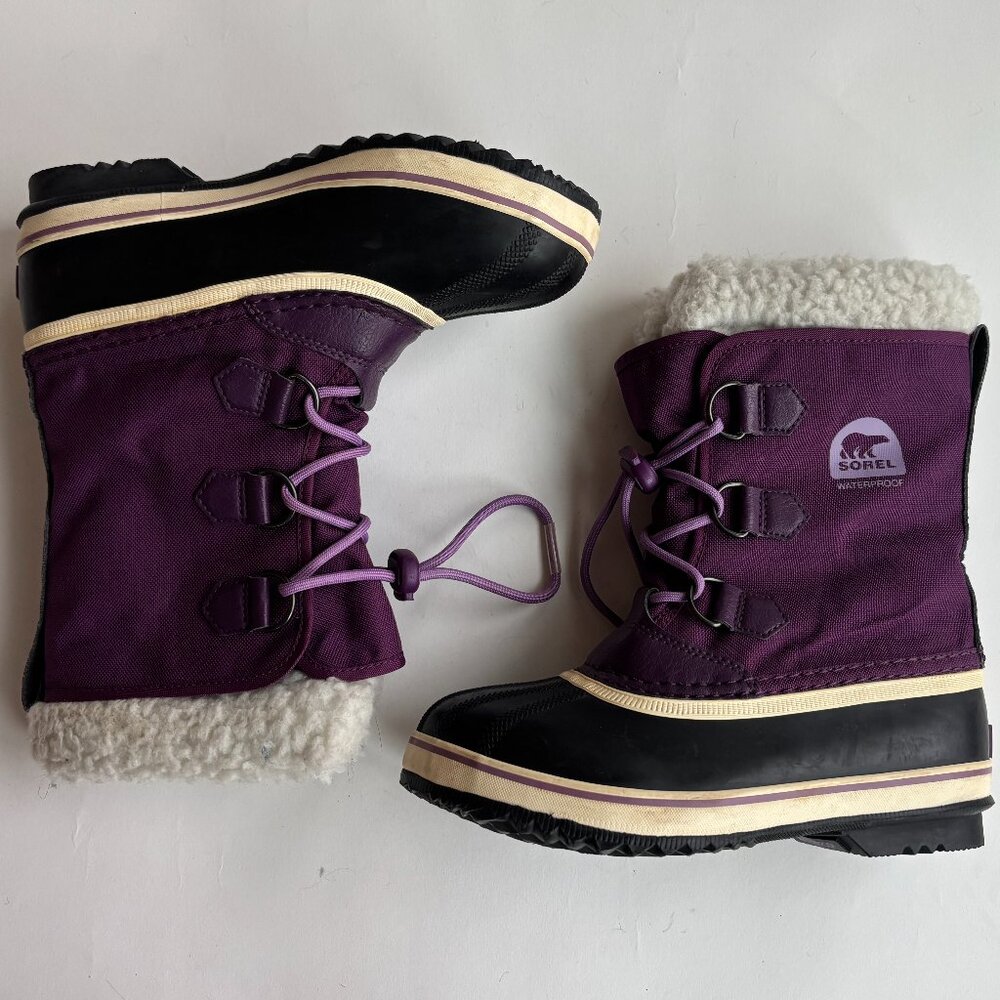 Sorel Yoot Pac Nylon waterproof winter boots Big Kids size 3